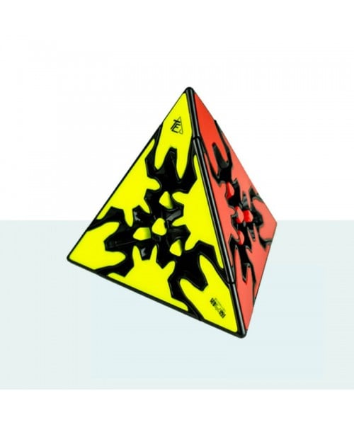 QiYi Gear Pyraminx