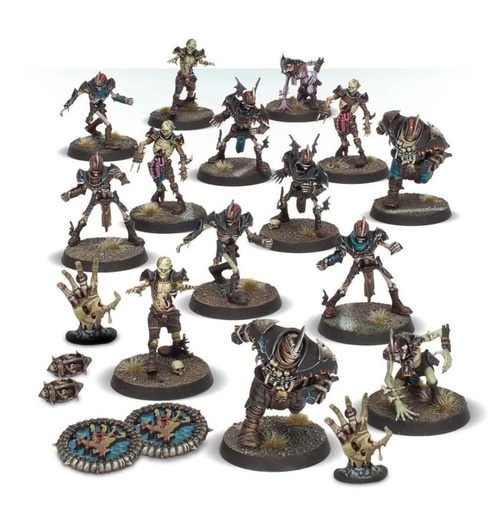 [5011921146147] Shambling Undead Bloodbowl Team